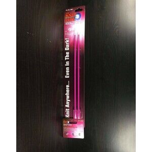 The Knit Lite - #3997 Pink + Extra Batteries - Lighted Tips - New!